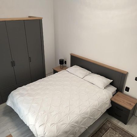 Apartment Park Lake 클루지나포카 외부 사진